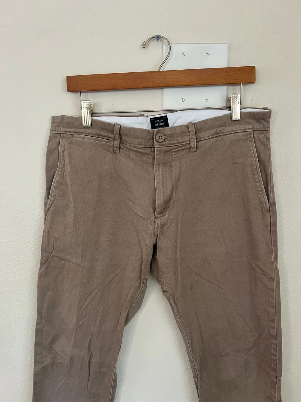 J Crew Men's Casual Chino Pants in Taupe